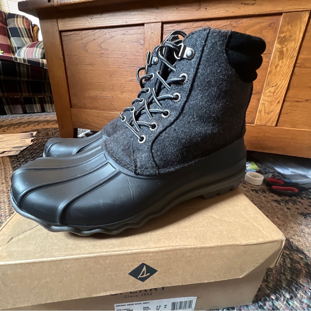 Sperry Avenue duck wool grey